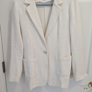 Elegant Cream Women's Blazer
